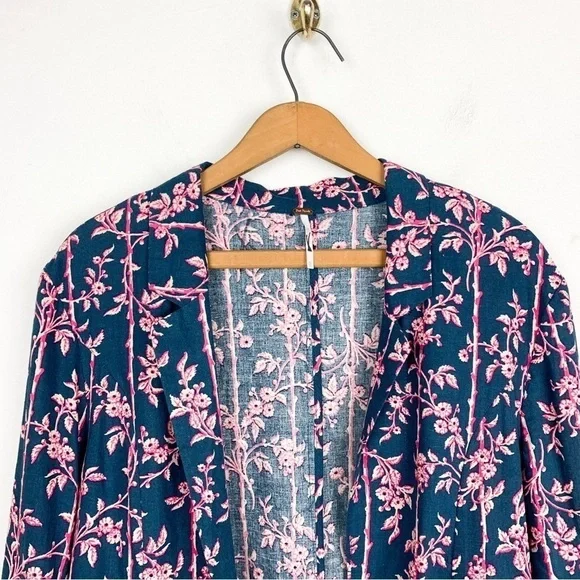 Free People Linen Blend Pink Floral Lightweight Blazer Sz XS - Picture 3 of 7